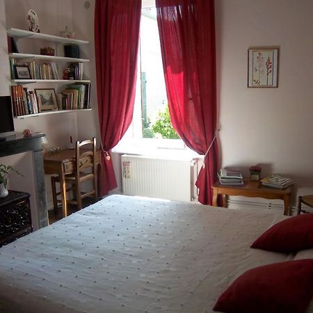 Apartamento Le Relais De Marbot Bar-le-Duc Habitación foto