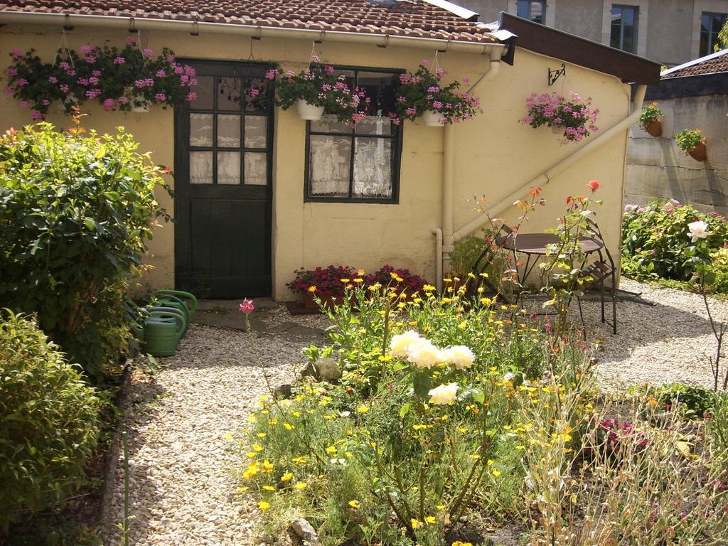 Apartamento Le Relais De Marbot Bar-le-Duc Exterior foto