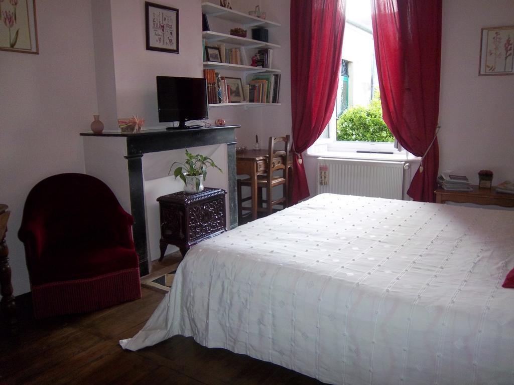 Apartamento Le Relais De Marbot Bar-le-Duc Habitación foto