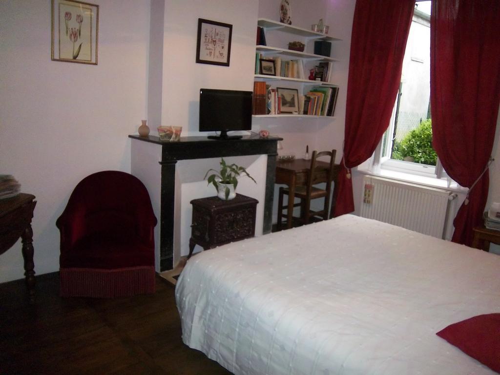 Apartamento Le Relais De Marbot Bar-le-Duc Habitación foto